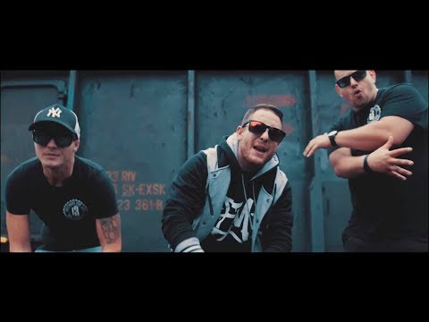 D-Fress & Zé - Flashback (feat. PKO) | OFFICIAL MUSIC VIDEO |