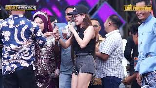Download lagu BONGAS - DESY PARASWATI - ORGAN DESY PARASWATI GROUP PIMP: DESY.P|LIVE PABEAN UDIK INDRAMAYU mp3 Download lagu BONGAS - DESY PARASWATI - ORGAN DESY PARASWATI GROUP PIMP: DESY.P|LIVE PABEAN UDIK INDRAMAYU mp3