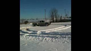 preview picture of video 'Toyota 4X4 snow-wheelin''