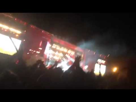 Major Lazer "Watch Out for This (Bumaye)" Sasquatch 2014