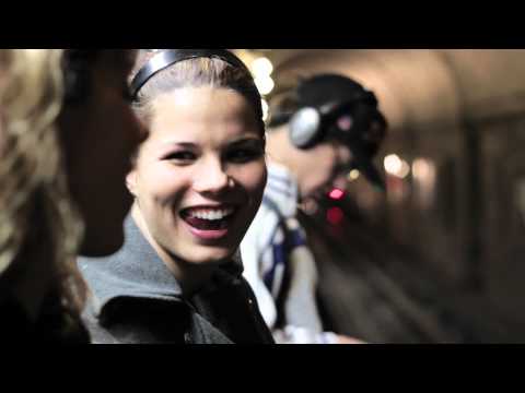 City Calm Down video