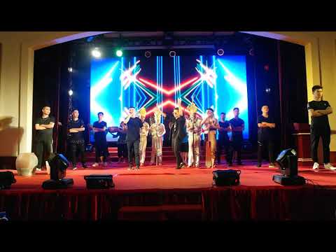 Tiết mục Thời trang công nghệ 4.0 tại sơ khảo Hội diễn NTQC 2018