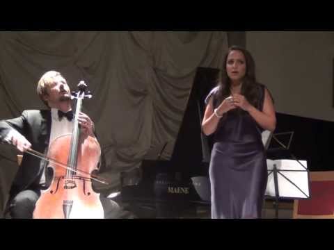 Valters Puce and Lara Bellerose - Balāde (Qui Est le Fou)