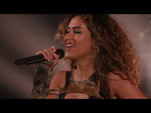 Skylar Simone LIVE - Earth Signs (Official LIVE Performance)