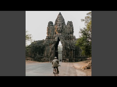 1ឆ្នាំ 8ខែ