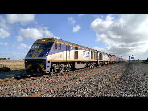 7922V SCT Dooen Container Train With RailFirst EL62 EL60 & RailPower CLF2 (29/7/2021) - PoathTV