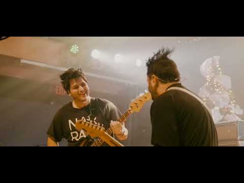 "Randy, I Am the Liquor" (Live) - Free Throw