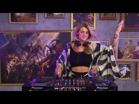 DARIANA - LIVE SET SEPTEMBER 2024 | Live Dj mix | Melodic house & Techno