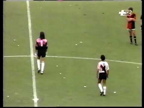 Arbitro Castrilli impazzisce - Fabio Caressa Tele+ River Newells 92