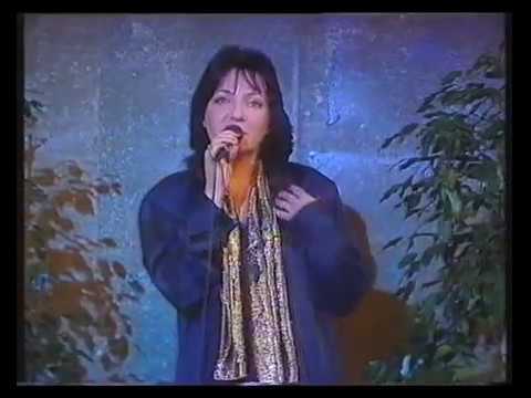 NEVIA RIGUTTO - Sanjam (Dok kiše lutaju) (1986.)