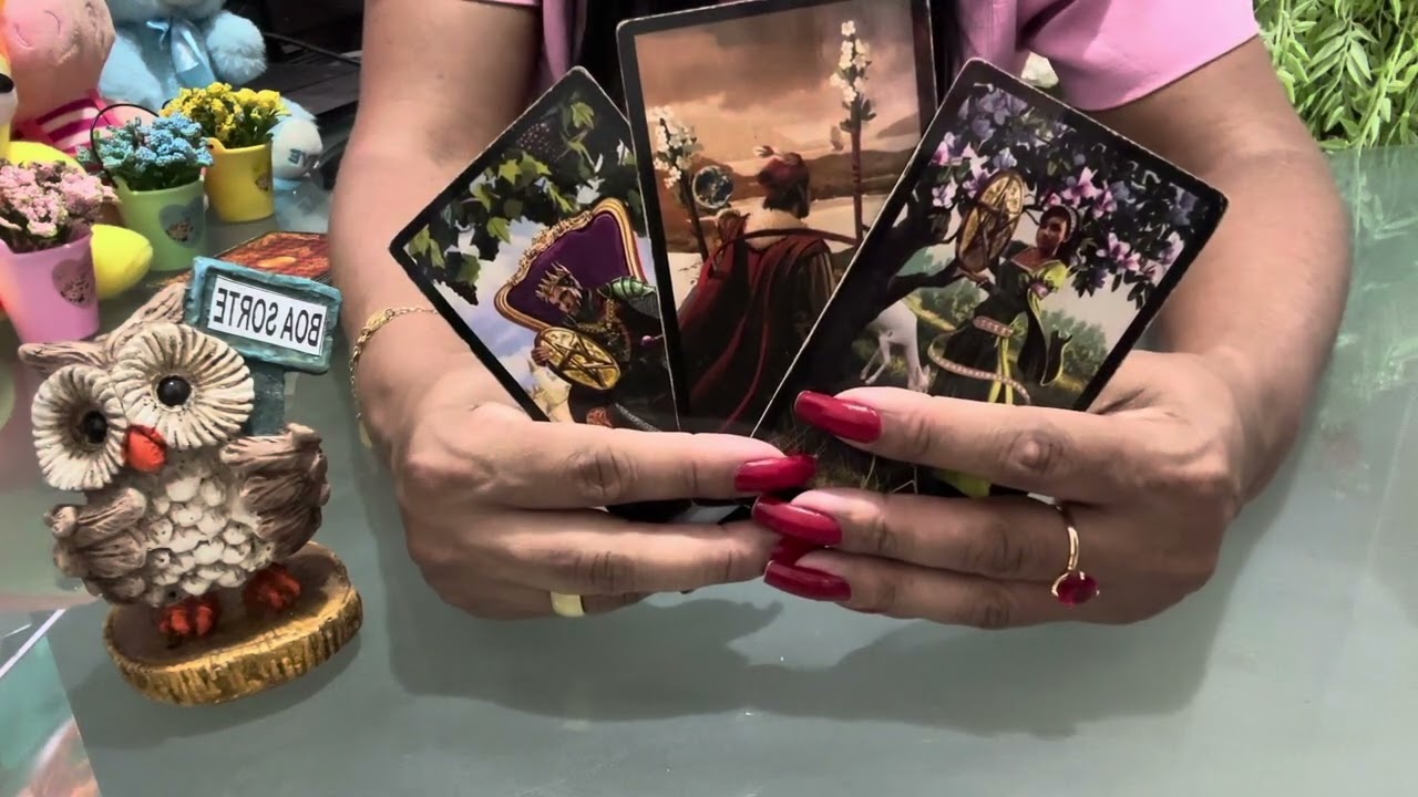 🔎 Alguém que é APAIXONADO (a) por você está te OBSERVANDO demais!💓