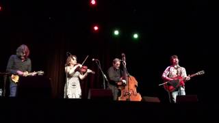 The SteelDrivers - Burnin&#39; the Woodshed Down