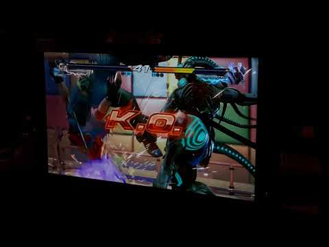 eyemusician(Yoshimitsu) vs MaCRoya(Hwoarang) [Tekken World Tour Korea Masters 2018]