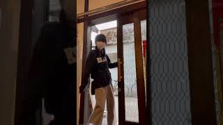 【出勤のしかたカッコいい選手権】小娘出勤