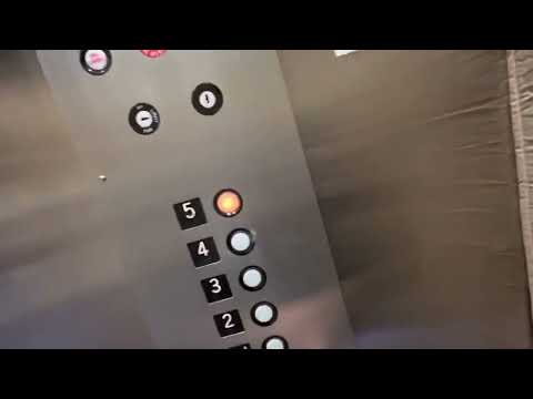 Pine State Hydraulic Elevators@AAA Insurance/Business Building, Portland Maine. ￼