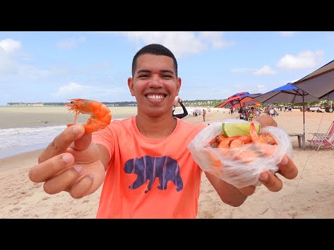 Provando COMIDA DE RUA na orla de João Pessoa