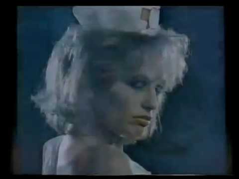 Videoclip de L.O.V.E. Machine (Live) — W.A.S.P.
