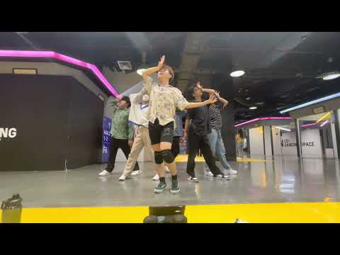 PIXY "Let me know" Dance Cover By DIXGY ( Short ver. )