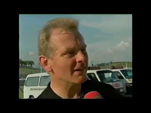 2003 F1 Malaysian GP - Dr. Jonathan Palmer medical update on Justin Wilson
