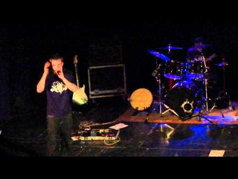 Ivan HH & Vicente (batería Street Wings) Improvisación.