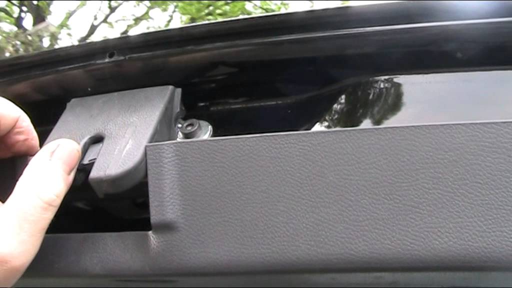 Golf 5 TDI 2,0 Heckklappenschloss defekt  ausbauen wechseln erneuern