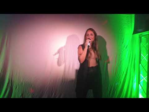 Schlager Spektakel - Tanzbar Augsburg - Eva Luginger mit Ich will das nicht noch mal