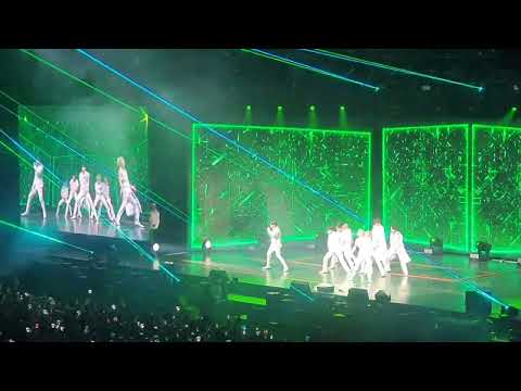 20220504 ATEEZ (에이티즈) THE FELLOWSHIP @PARIS - HALA HALA