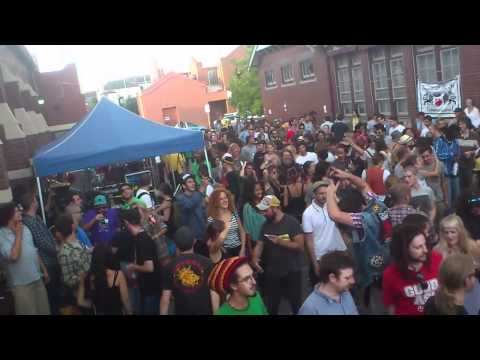 Heartical Hifi Sydney Road 2012 Part 3 - Last Tune - Ernest Wilson I Know Myself