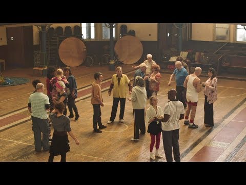 Finding Your Feet (Clip 'Cobwebs')