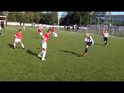 Zeeburgia O10-1 vs Kon HFC O10-1 (6-2) 19 september 2015