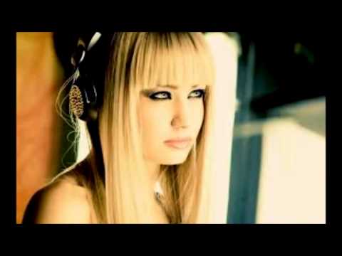 MartinGarrix & Usher vs Volt&State Don't Look Down with SandcastlesMashupAngelloSVasilaS