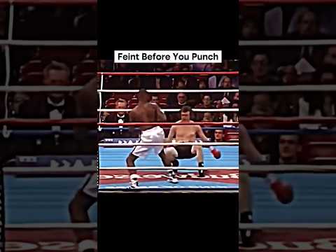 feint before you punch 👊#muaythai #boxing #mma #kungfu #trending #youtubeshorts #shortvideo #reels