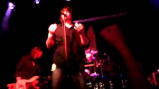 Revis - living rooms