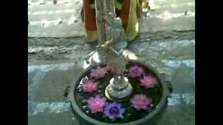 preview picture of video 'Guruvayur Festival / Temple Utsavam / Guruvayoor Arattu'