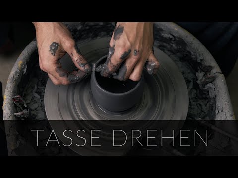 How I throw a cup from clay. #pottery