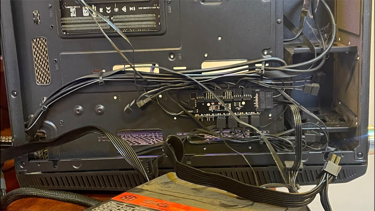 توقفتُ عن نشر الحلقات لأن حاسوبي تعطّل. هيا لنُصلحه معًا.