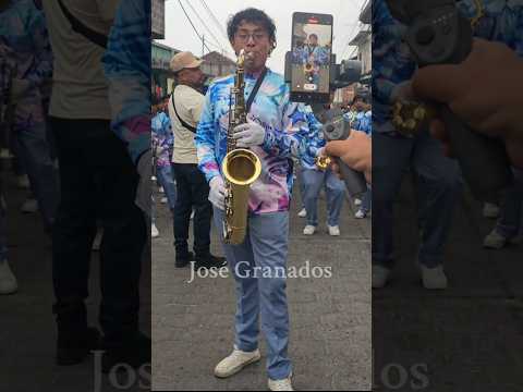 Sólo De Saxofonista De Big Band Shekina / San Pedro Yepocapa, Chimaltenango, Guatemala, ¡Shekina!