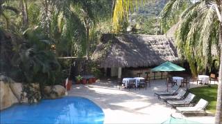 preview picture of video 'Puerto Vallarta Hotels, Casa Iguana Mismaloya beach'