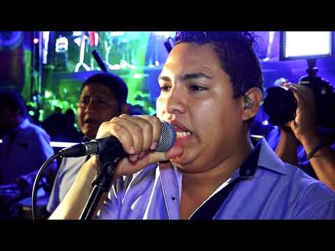 ARMONIA 10 - MUÑECA DE LOZA