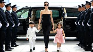 懷孕被趕出門受盡屈辱，六年後少女攜雙胞胎華麗逆襲，百億身價強勢復仇！🌟 Top Chinese Dramas #shortfilm