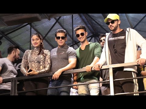 download lagu mp3 mp4 Salman Khan Event Price, download lagu Salman Khan Event Price gratis, unduh video klip Salman Khan Event Price