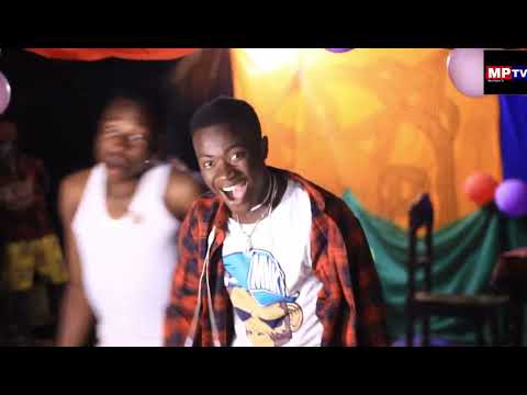 Dakika tatu za Unyama za Chatu Music kwenye Birthday Party/ Vibe kama lote