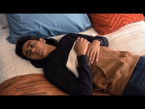 Love, Victor • Victor Decides To Travel To New York (1440p)