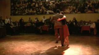 Alejandro Beron y Aldana Silveyra - Parakultural en Salon Canning 1