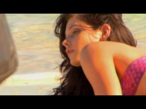 download lagu mp3 mp4 Ashley Greene Beach, download lagu Ashley Greene Beach gratis, unduh video klip Ashley Greene Beach