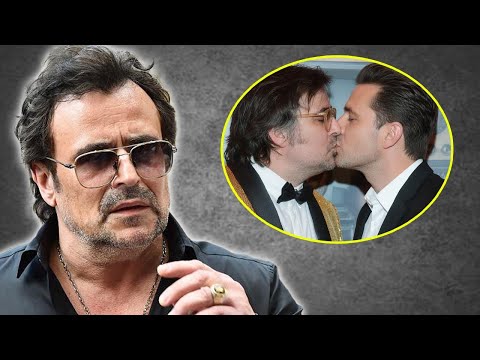 W wieku 54 lat Bartosz Opania w końcu przyznał się do tego, co podejrzewaliśmy.