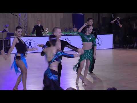 142 Jakub Pozdíšek - Ester Dostálová /MČR T10 2018/ Kojetín/ Dospělí/ 1.kolo/ Chacha