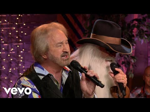 Gaither, The Oak Ridge Boys - Rest In You Tonight (Live)