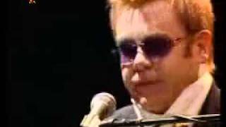 Elton John - Electricity, 26 May 2005, Madejski Stadium, Reading, UK avi