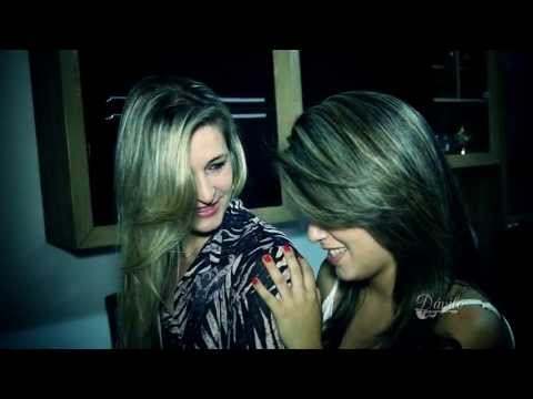 Universitária Capetinha video